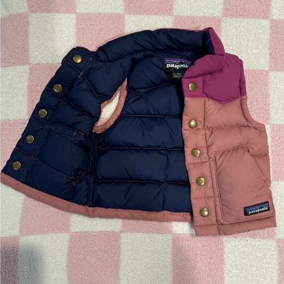 Patagonia Baby Bivy Down Vest - Picture 5 of 6